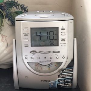 Alarm clock and CD player
